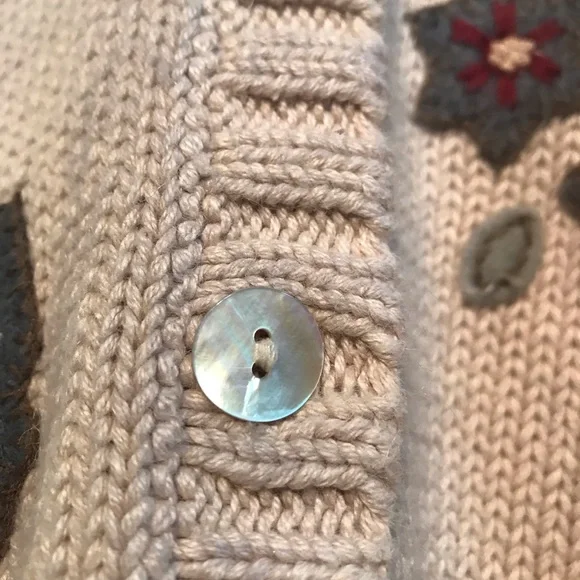 Vintage Cozy Ramie Cotton Blend Cardigan Fall Leaves Appliqué - Picture 4 of 10